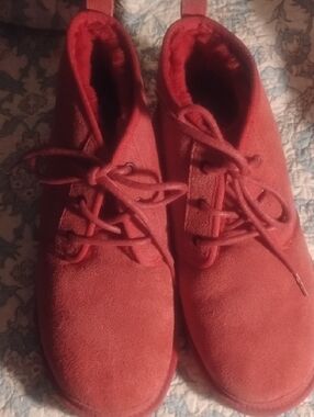 Men's Ugg Neumel Chukka Red Suede Lace-Up Ankle Boots Sz 10